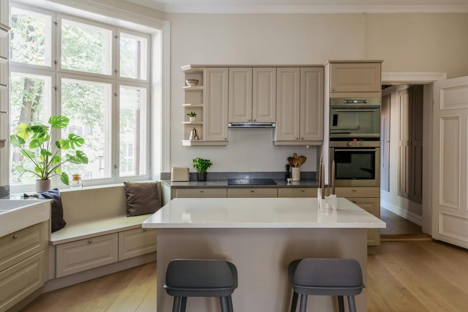 Flat from the 1800s with balcony in Frogner Apartment in Oslo
