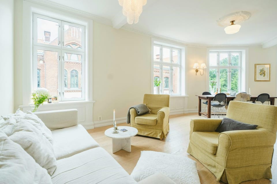 Renovated flat in a classic building Grunerlokka Apartment in Oslo