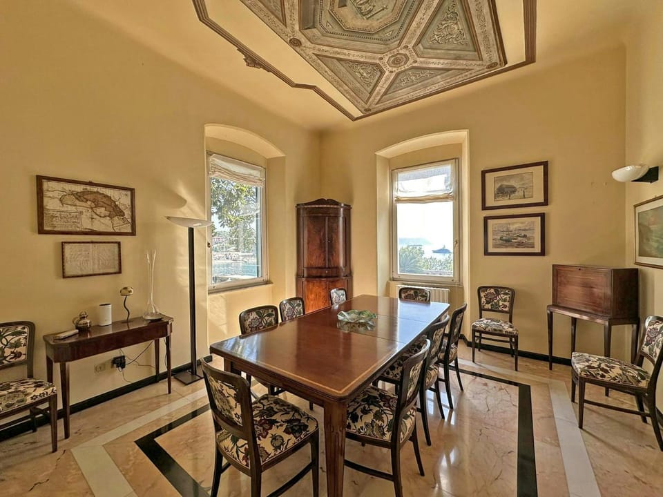 Historic villa in Portovenere on the Gulf of Poets House in Porto Venere