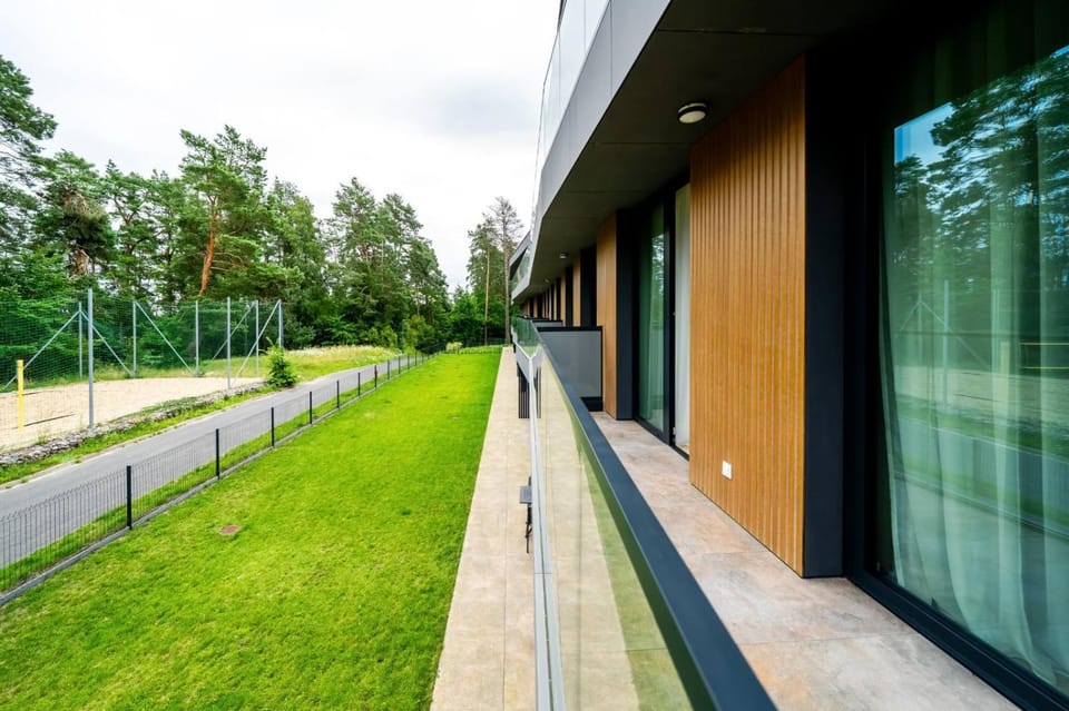 Property building, Balcony/Terrace, Garden view