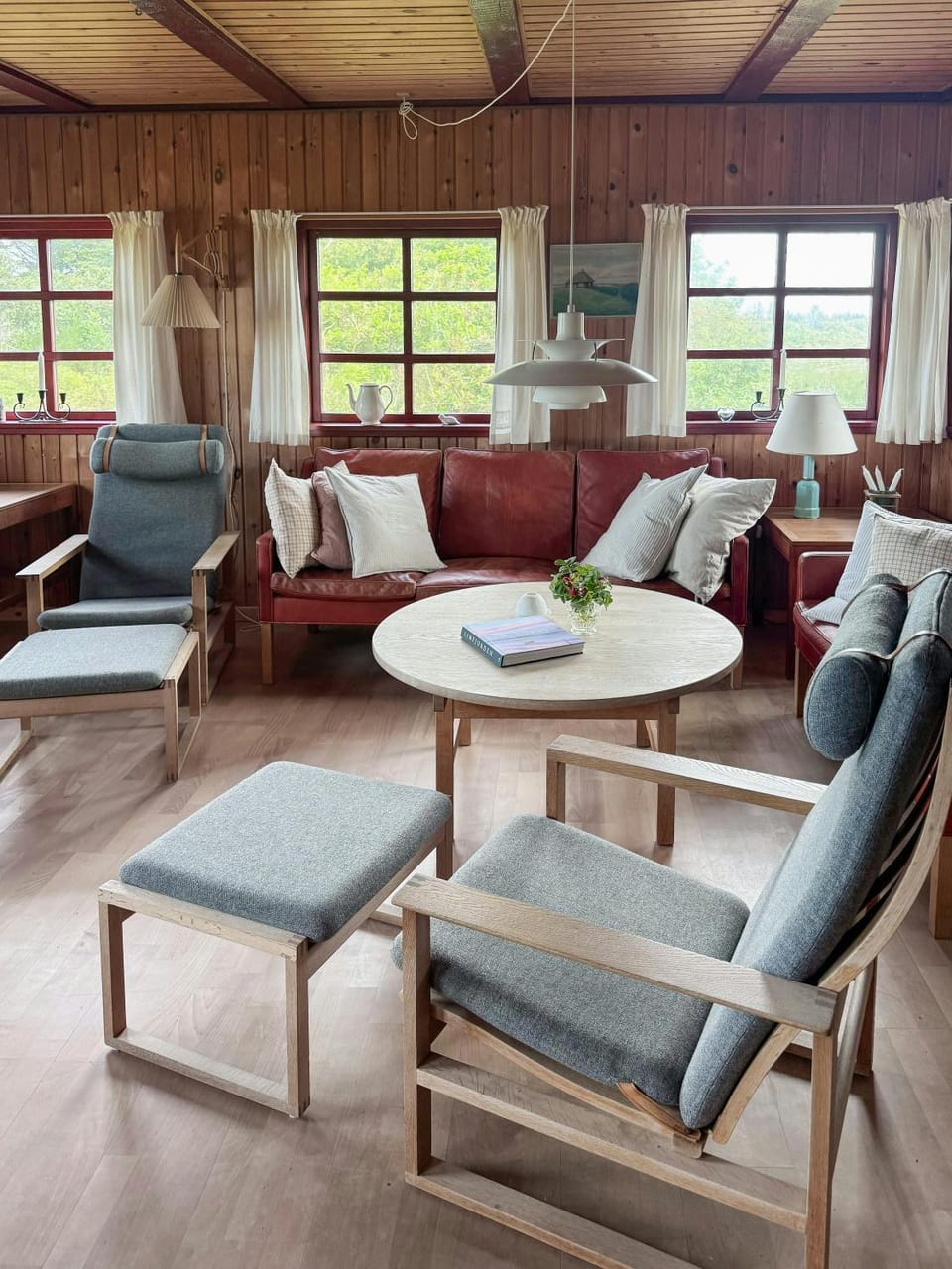 Thatched holiday home on the Limfjord's edge House in Central Denmark Region