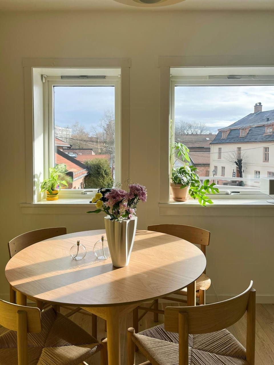 Bright flat with a considered layout in Oslo Apartment in Oslo