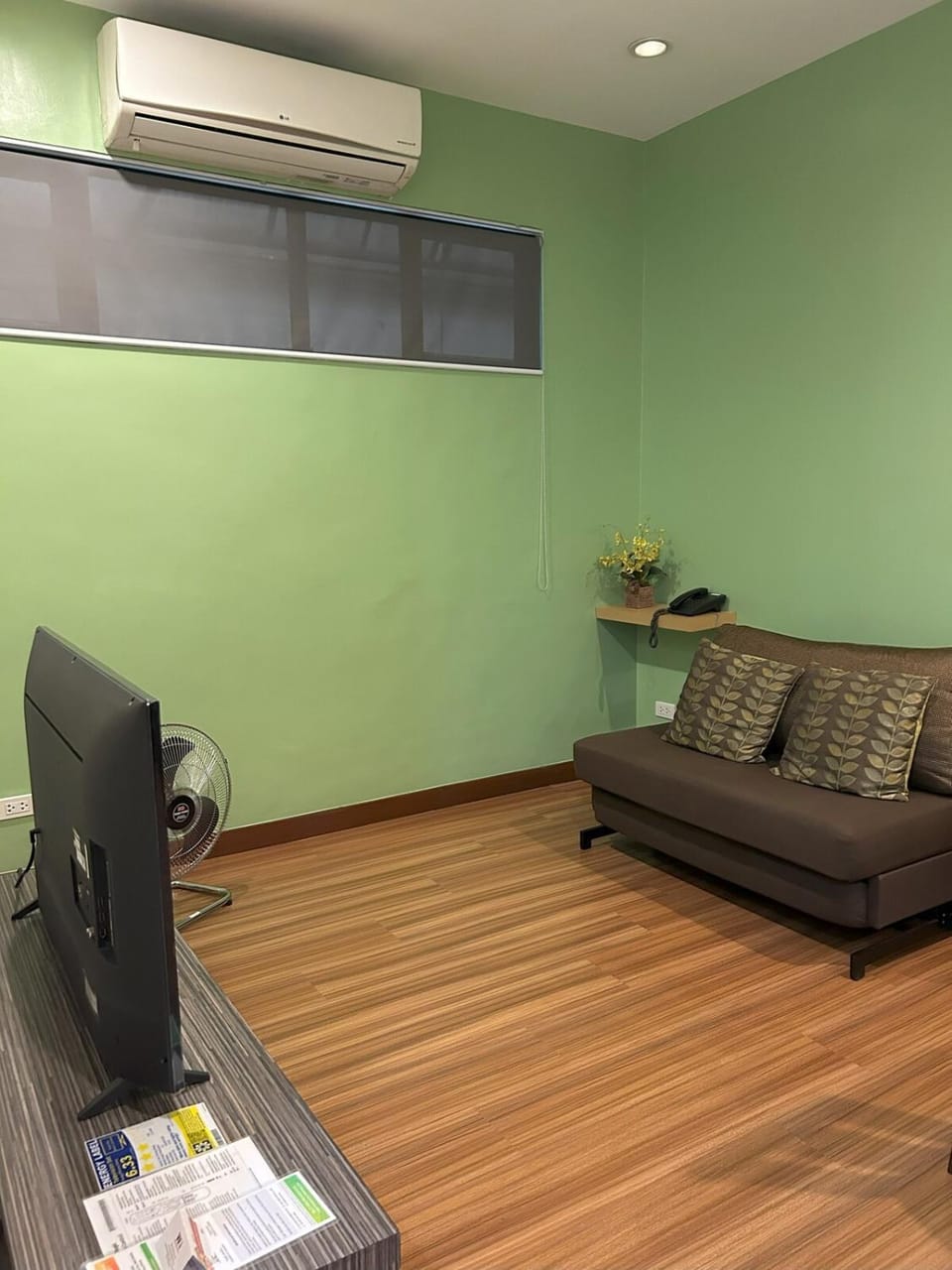 Private and quiet for 2 at wsi residences Makati City Apartment in Makati