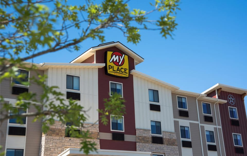 Property building, Property logo or sign