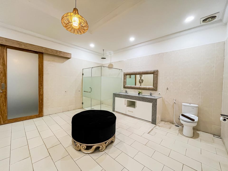 3BR Moriva Villa Ungasan Near Melasti Beach Villa in Kuta Selatan
