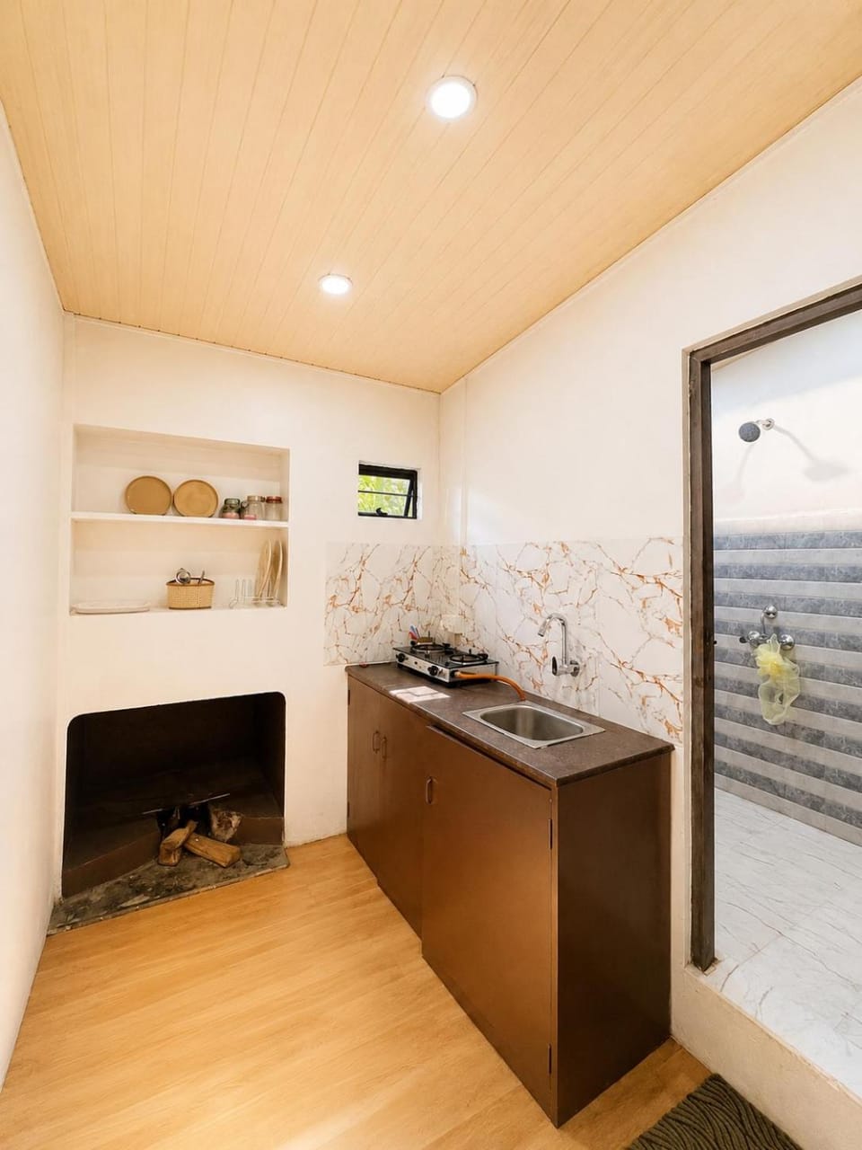 Kitchen or kitchenette