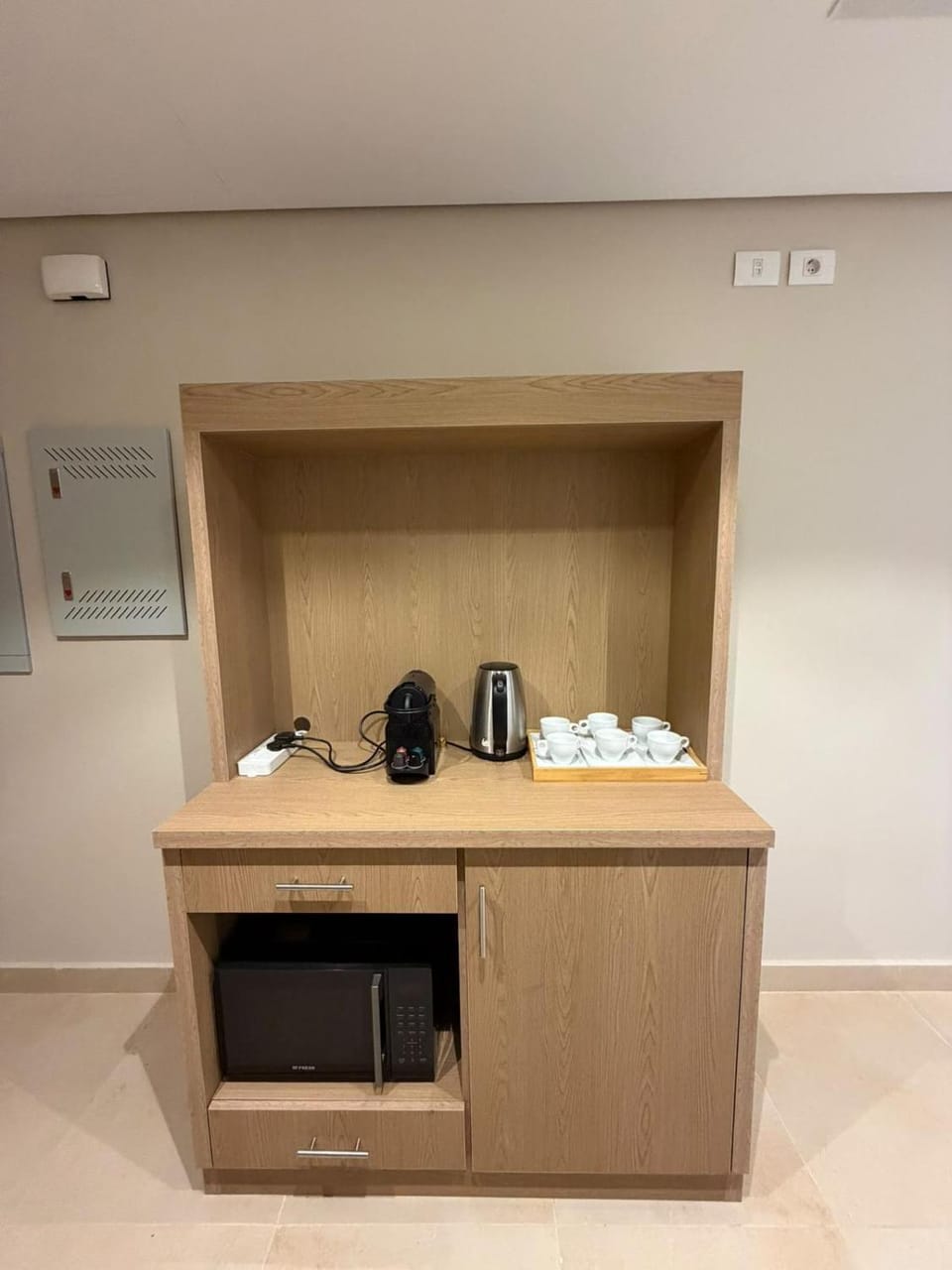 Coffee/tea facilities