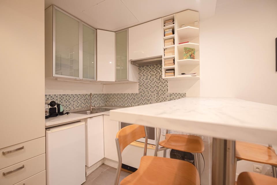 Cute Apartment in Ile Saint Louis Apartment in Paris