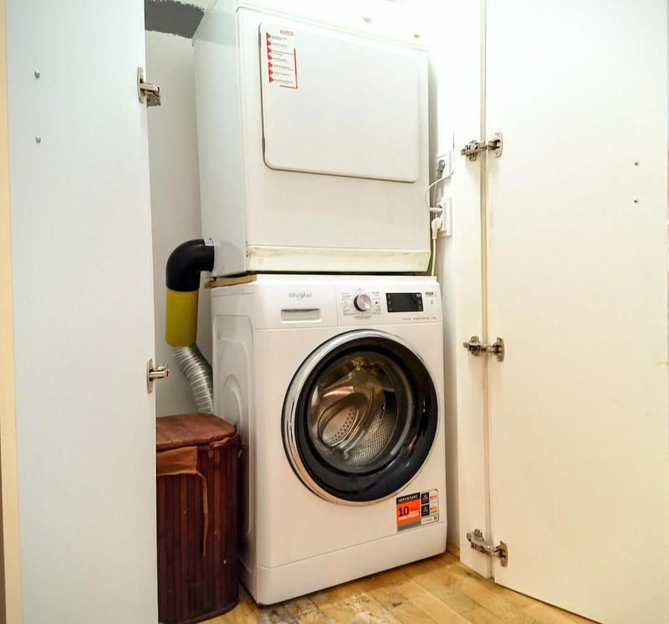 Quiet Loft Great for Couples & Families Apartment in Prague