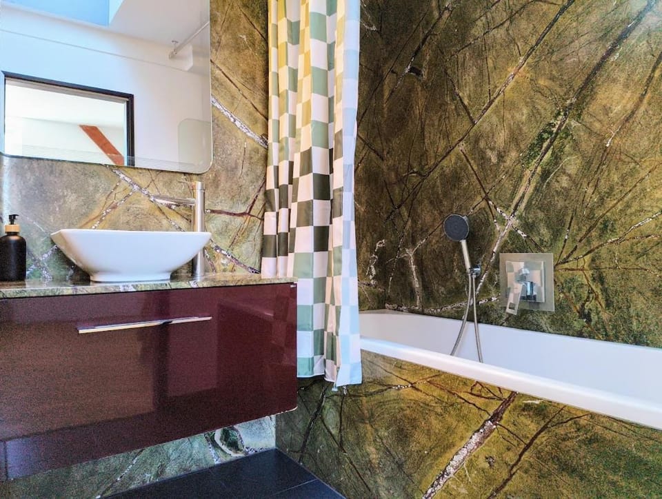 Quiet Loft Great for Couples & Families Apartment in Prague