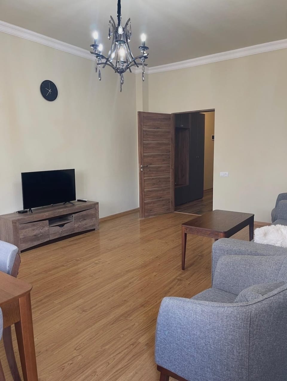 Spacious &Elegant 15th-Floor 2BDR Apt, 2 Balcony Apartment in Yerevan