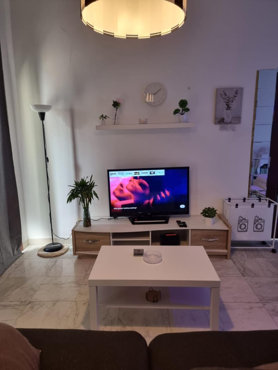 Communal lounge/ TV room