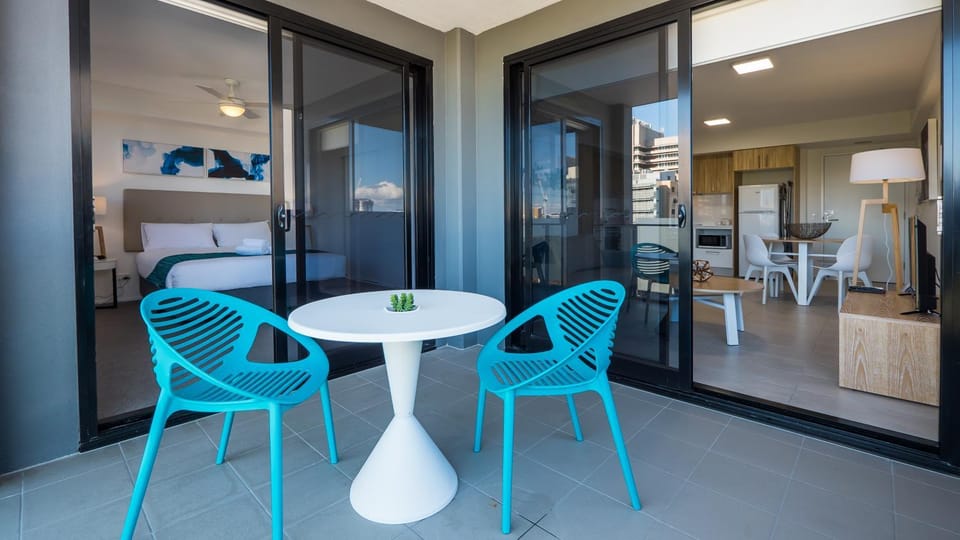 Patio, Day