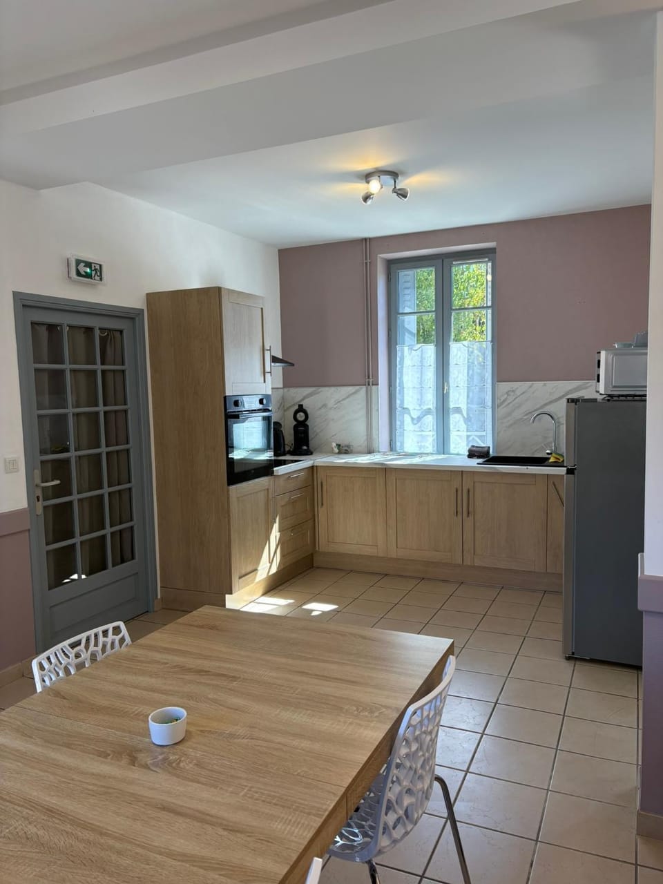 Dining area, oven, stove, kitchen