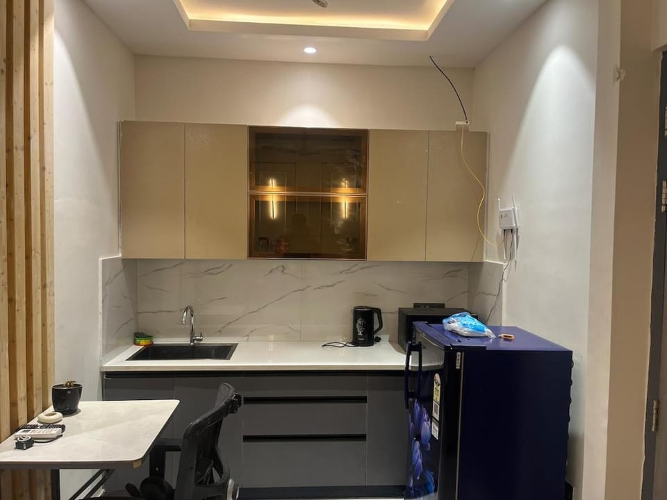 BaddieHauz Cozy Studio in Greater Noida Apartment in Noida