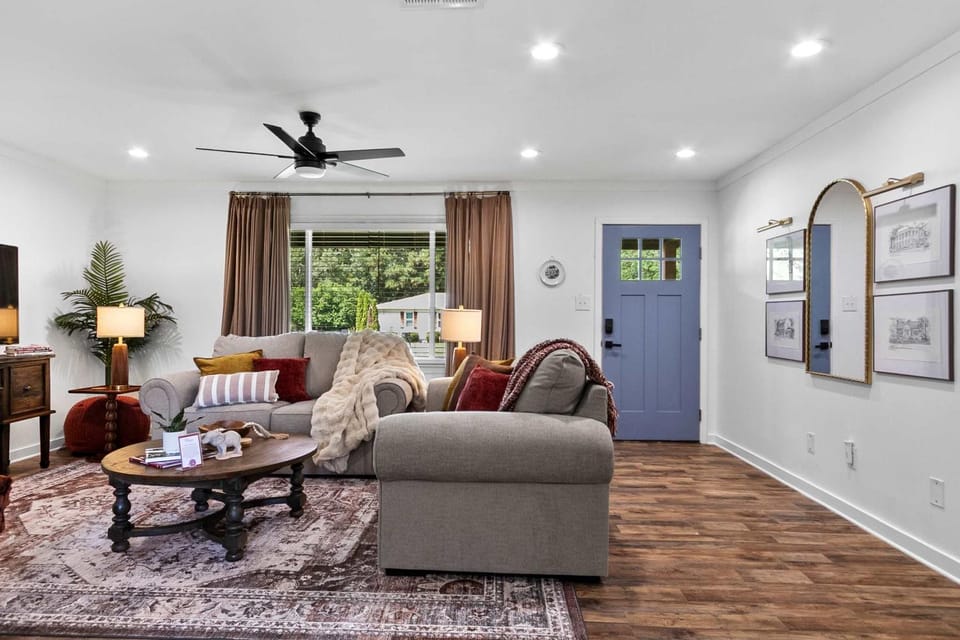 Little House off Main - Pet-Friendly Ranch House in Northport