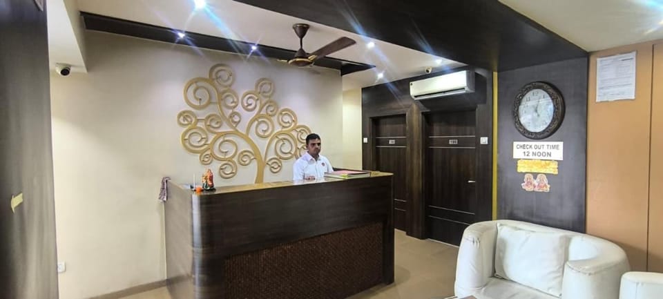 Staff, Lobby or reception