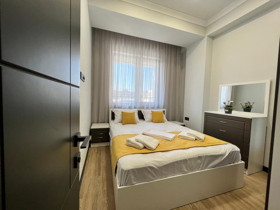 New Premium Building 10th floor Pap Tagavor str Apartment in Yerevan