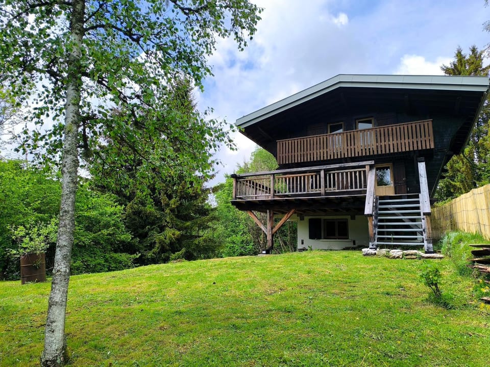 Property building, Garden, Garden view