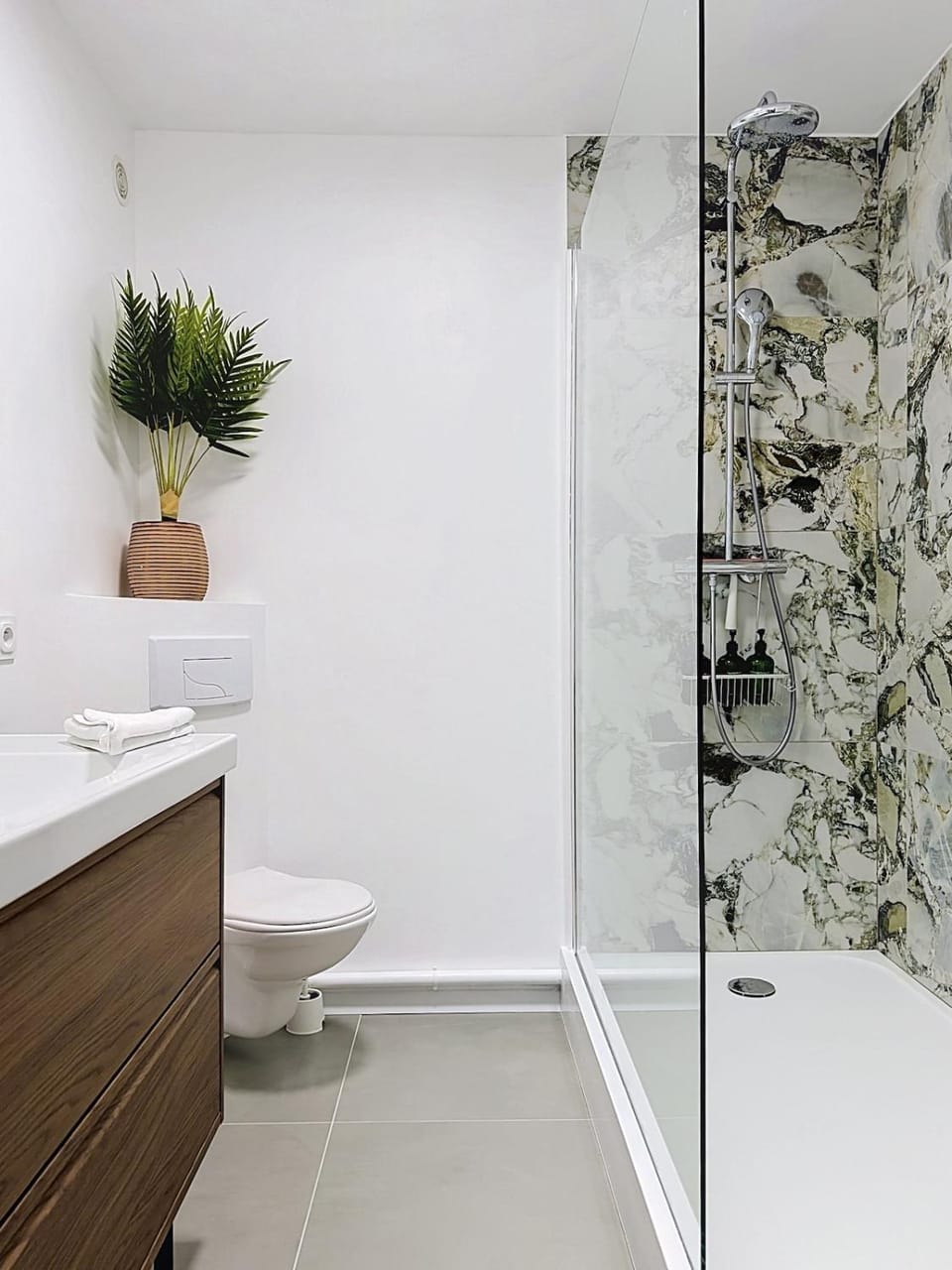 Shower, Bathroom