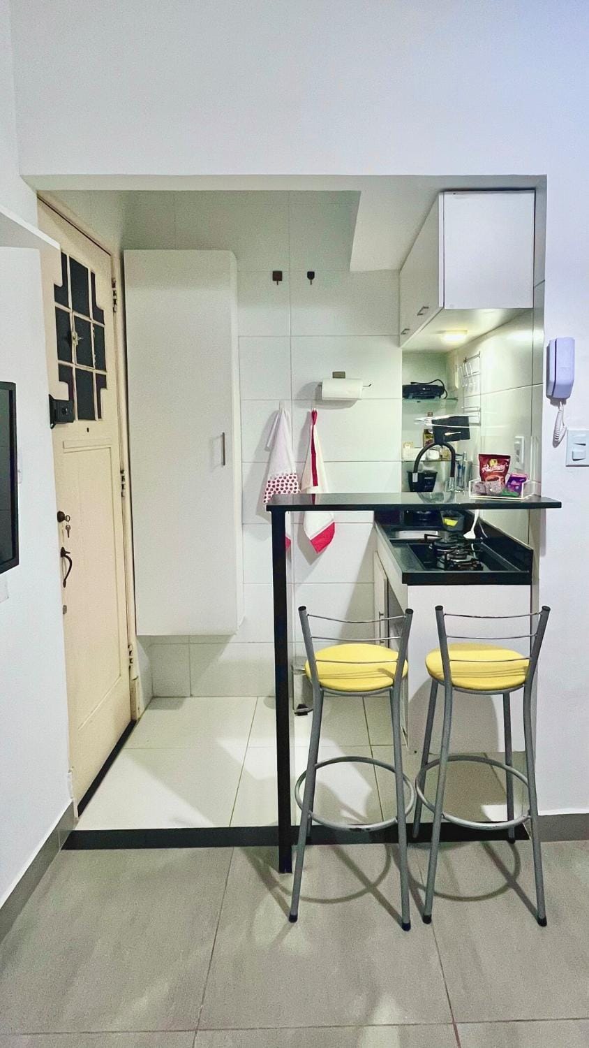 Studio charmoso - 3 min da praia de Copacabana Apartment in Rio de Janeiro