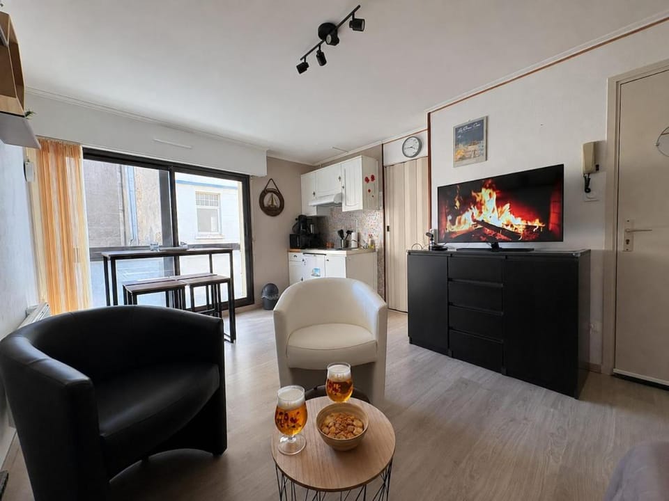 Vue Latérale Mer, Appart 2 pers, Ambleteuse Apartment in Ambleteuse