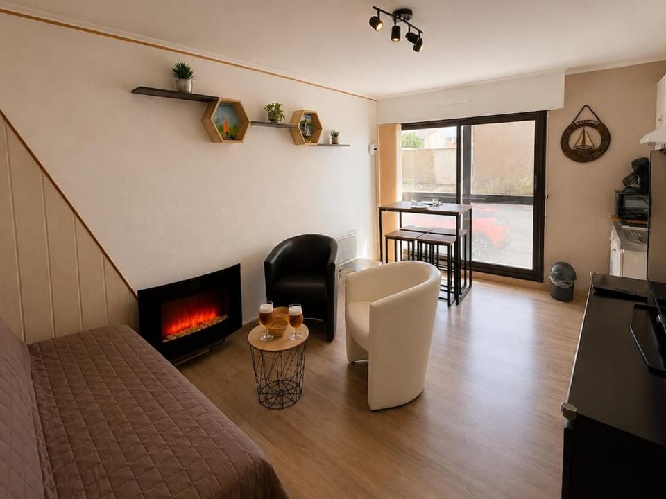 Vue Latérale Mer, Appart 2 pers, Ambleteuse Apartment in Ambleteuse