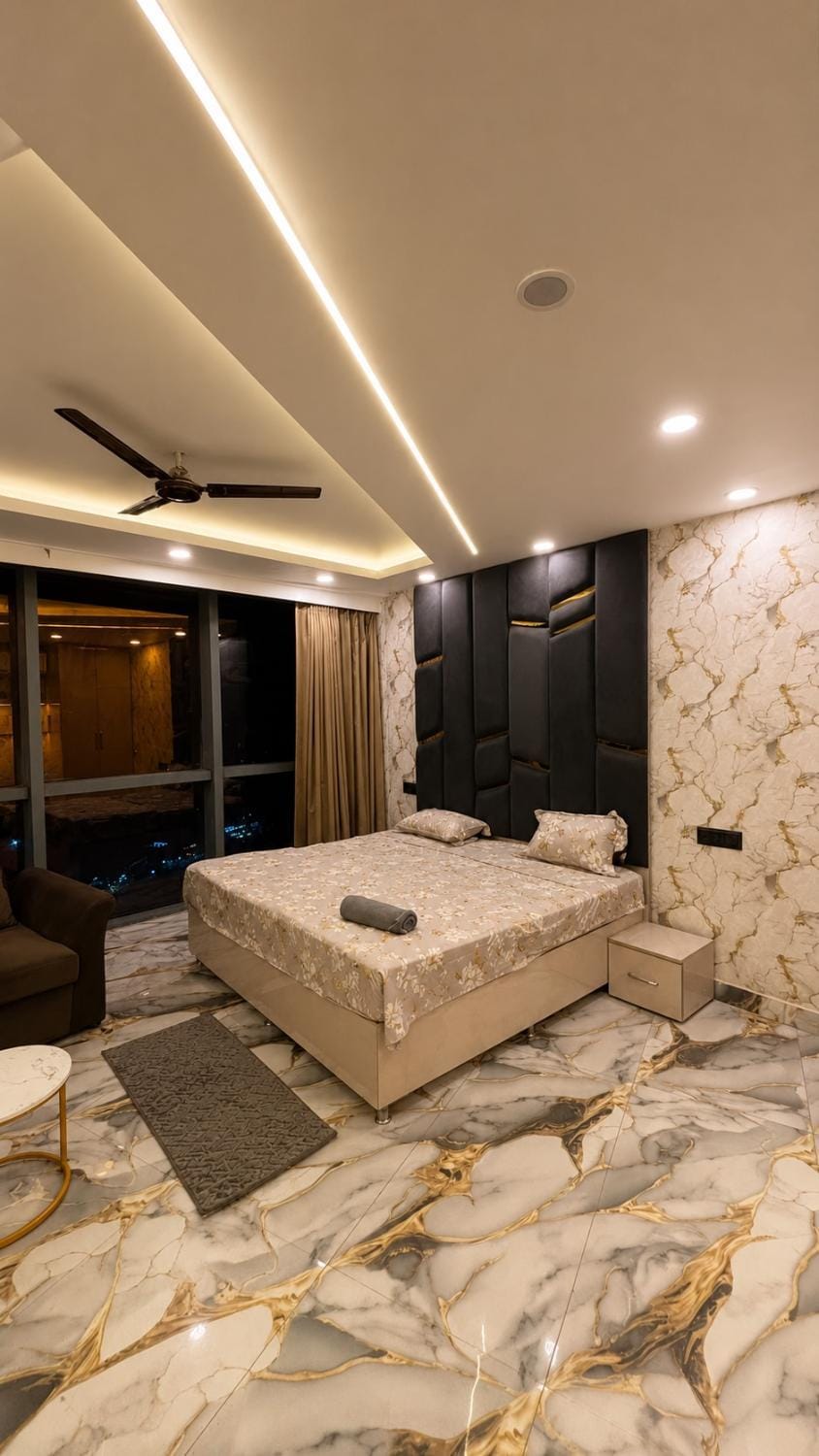 The Aurelia Suite Bed and Breakfast in Noida