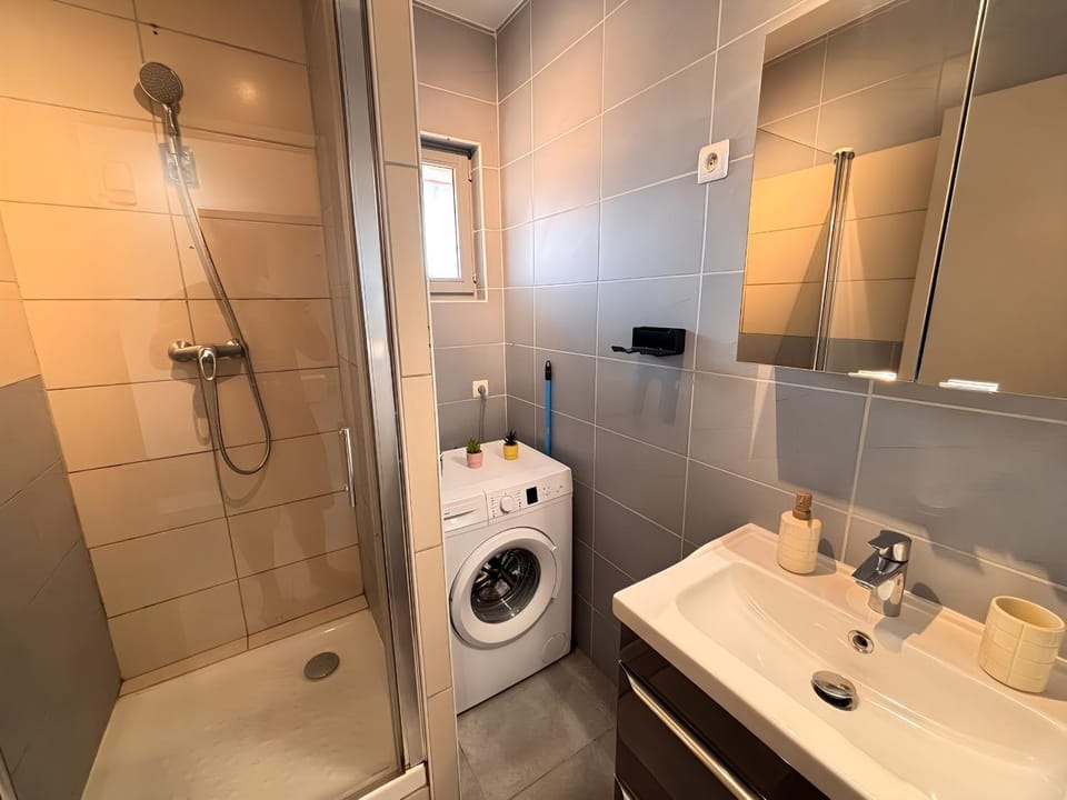 Le Cherpin V - Spacieux 6 pers, Parking gratuit Apartment in Auvergne-Rhône-Alpes