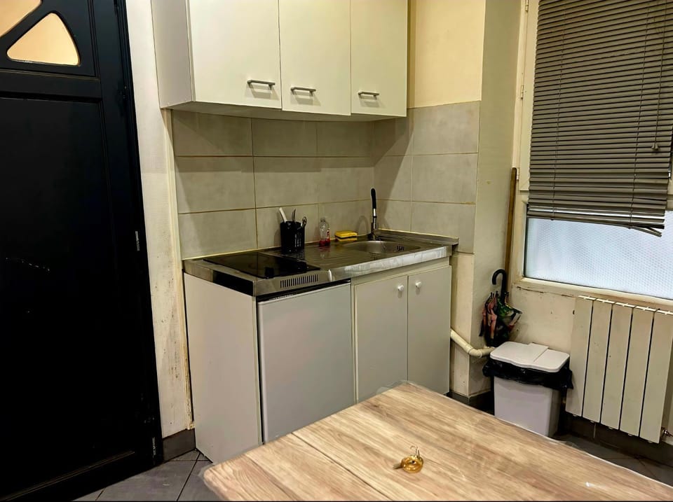 studio en hypercentre montelimar Apartment in Provence
