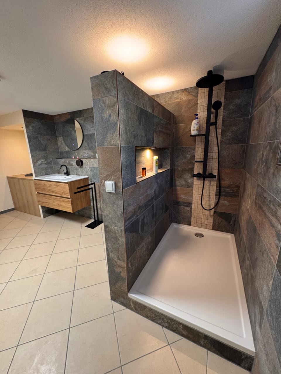 Shower, Bathroom