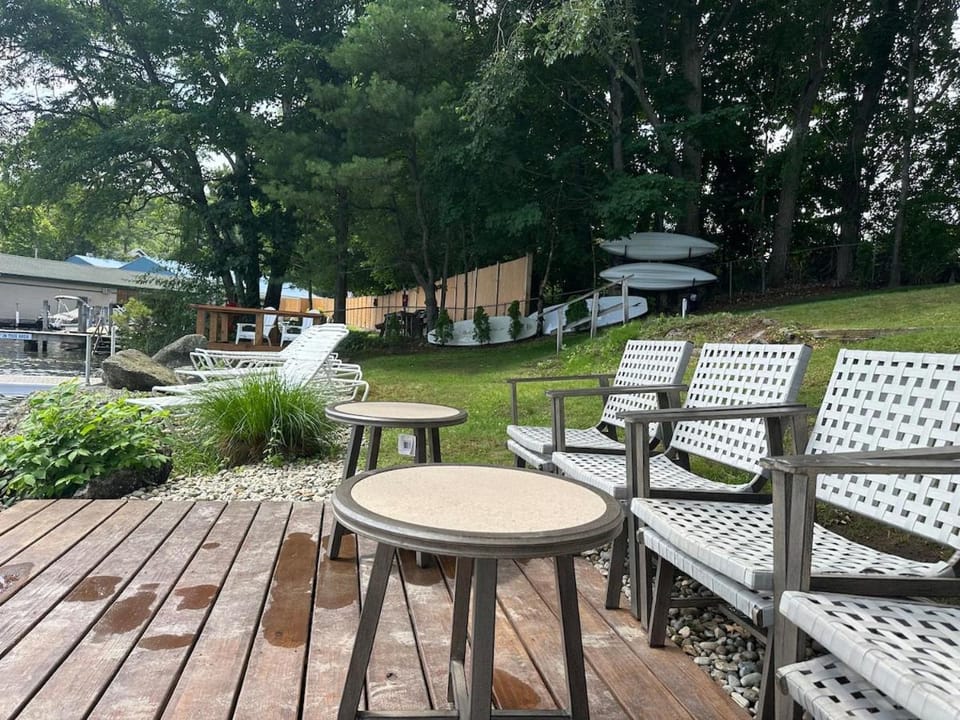 Lake Winni Waterfront Lucille Bungalow with a Dock Villa in Meredith