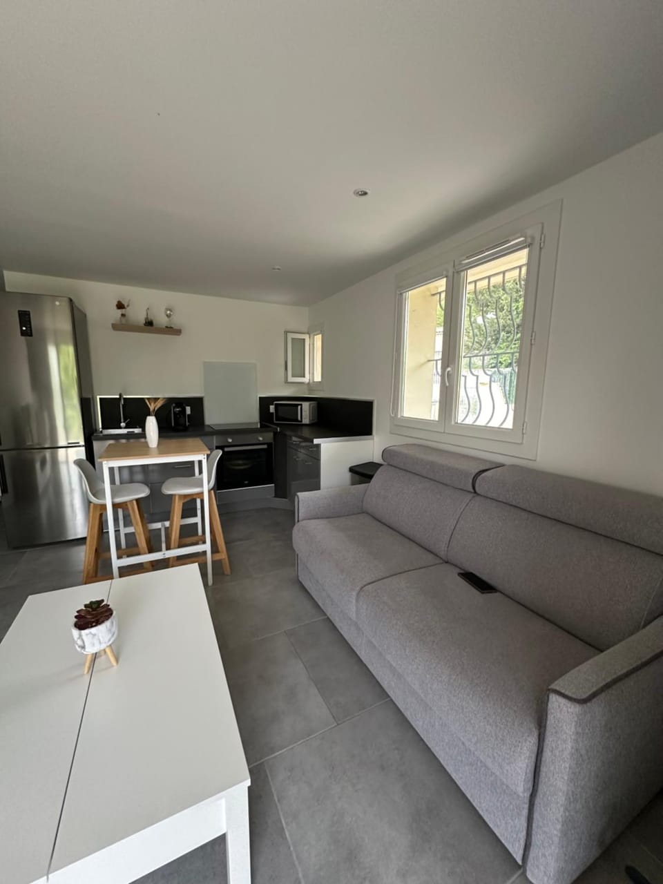 Appartement avec parking privé Apartment in Nimes