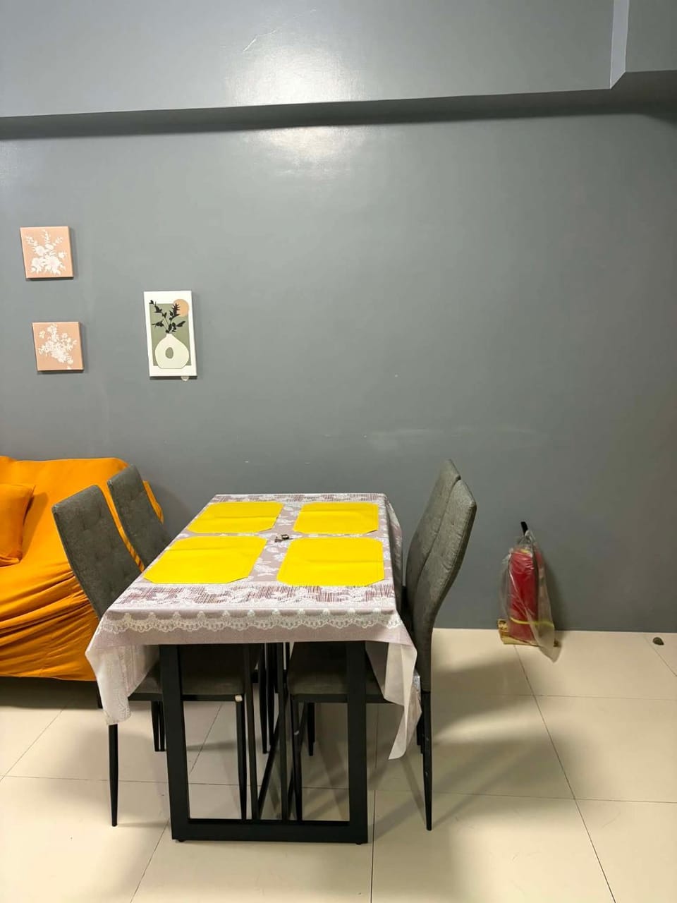 Family Budget room Apartment in Manila City