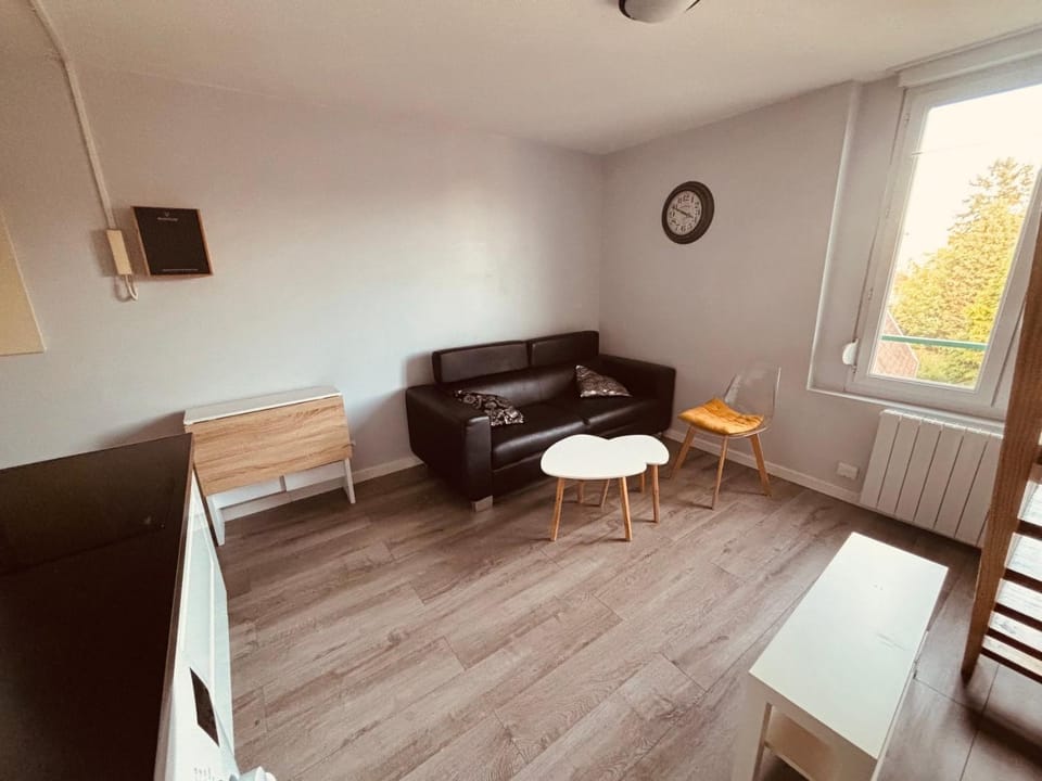 L’Appartement Secret Apartment in Arras