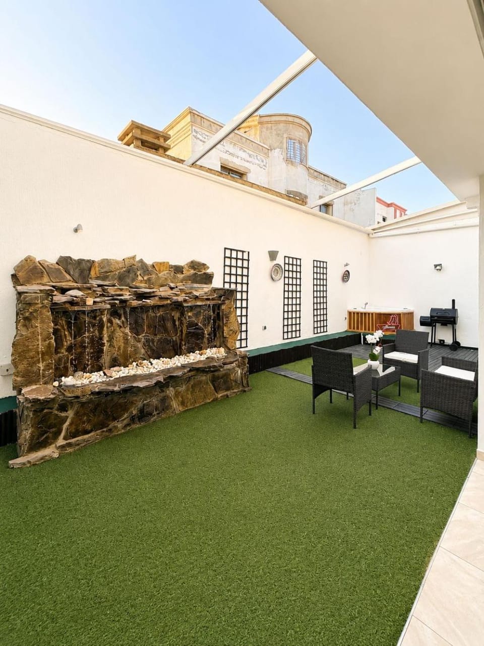 Patio, Day, Balcony/Terrace, Seating area