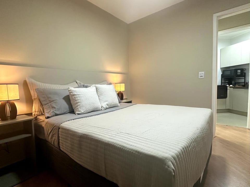 Bed, Bedroom, internet