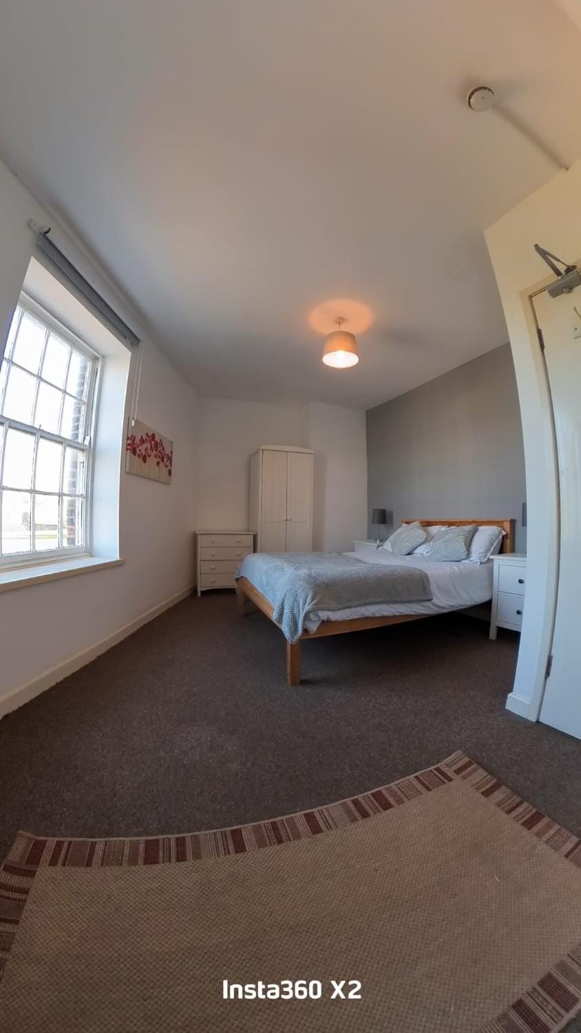 Room 4 in shared flat Vacation rental in Carlisle