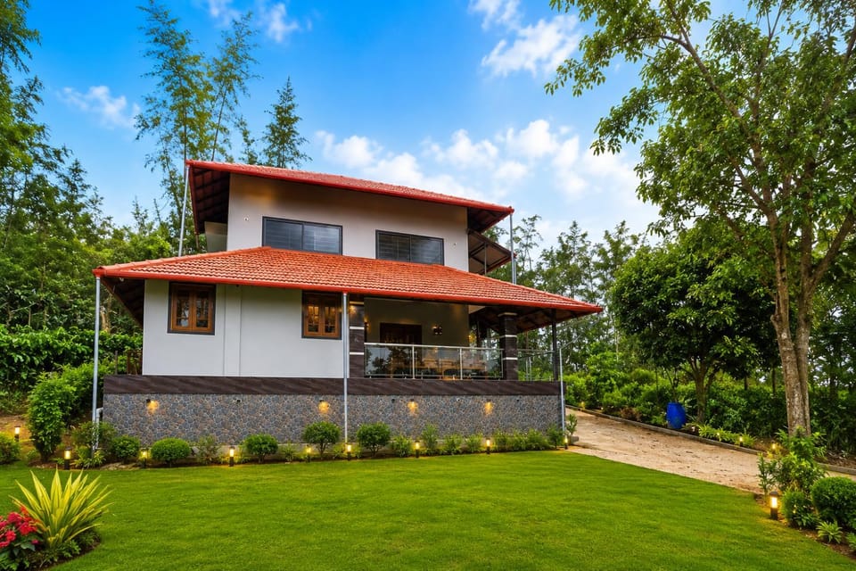 Brindavan Home Stay Bed and Breakfast in Karnataka