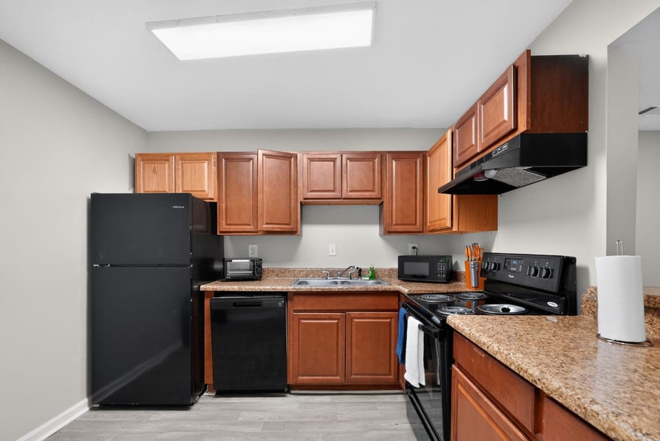 Comfortable Furnished Home Apartment in Panthersville