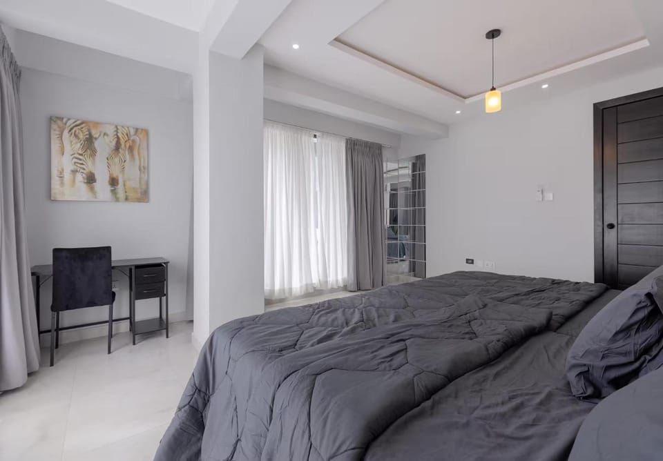 The Hive Luxury Suites - 24hrs Power, Top Security Apartment in Lagos, Nigeria