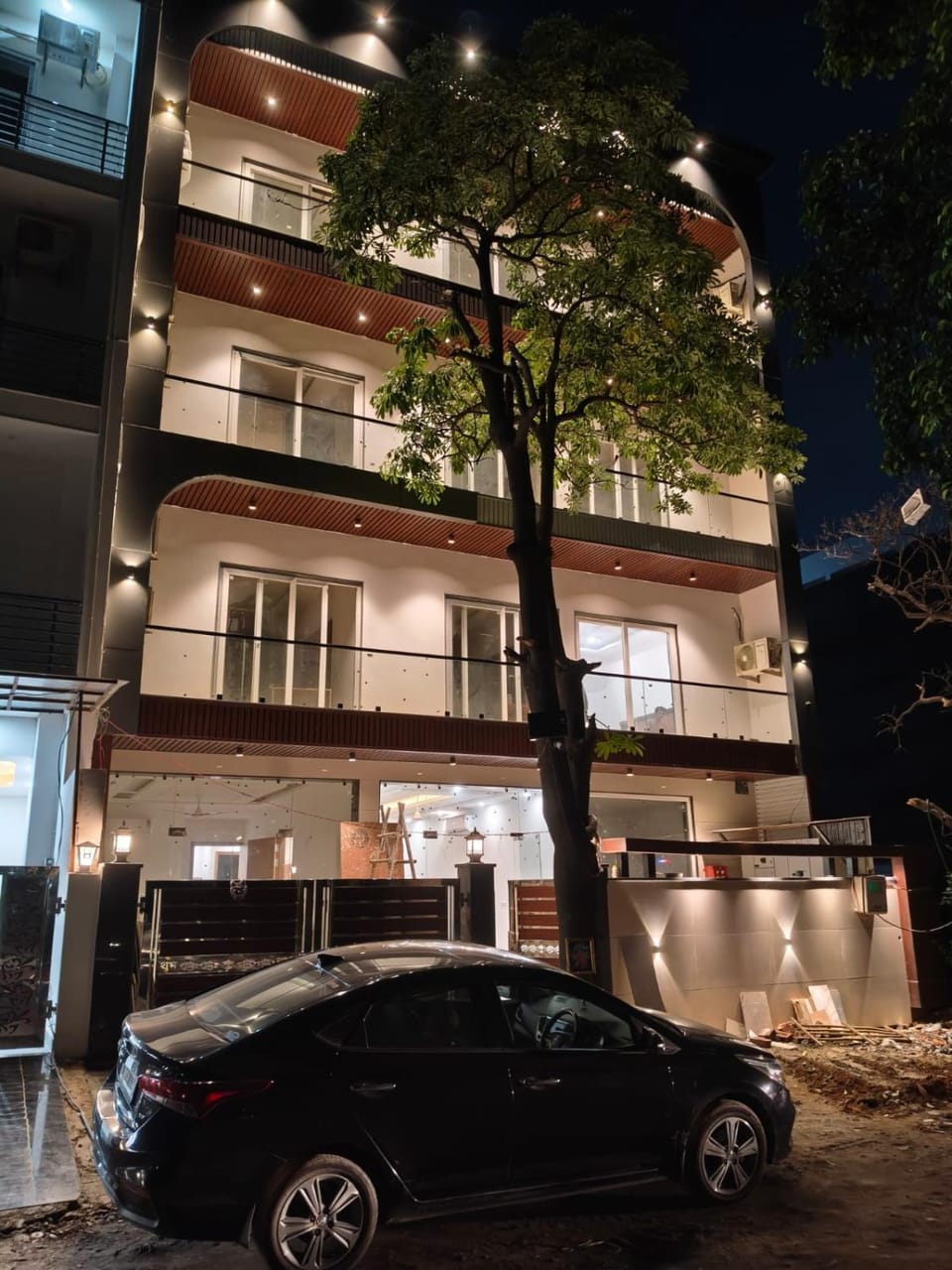Property building, Garden