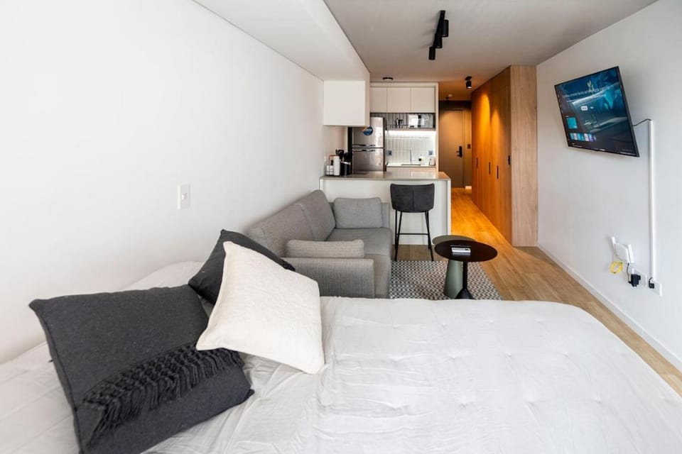 Punta Carretas - a pasos de la Rambla y Shopping Apartment in Montevideo Department, Uruguay
