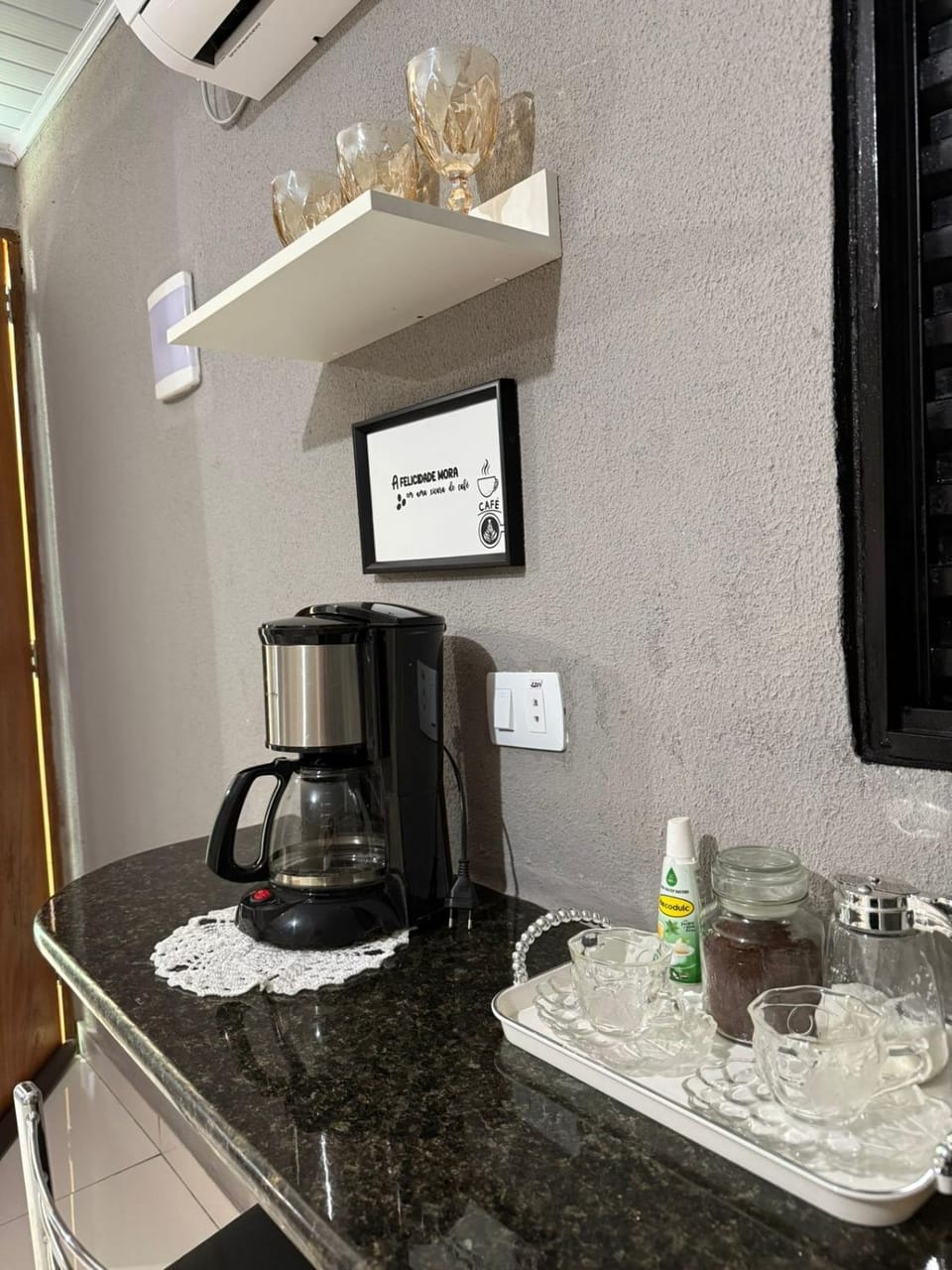 Kitnet no Centro da fronteira Bed and Breakfast in State of Mato Grosso do Sul, Brazil