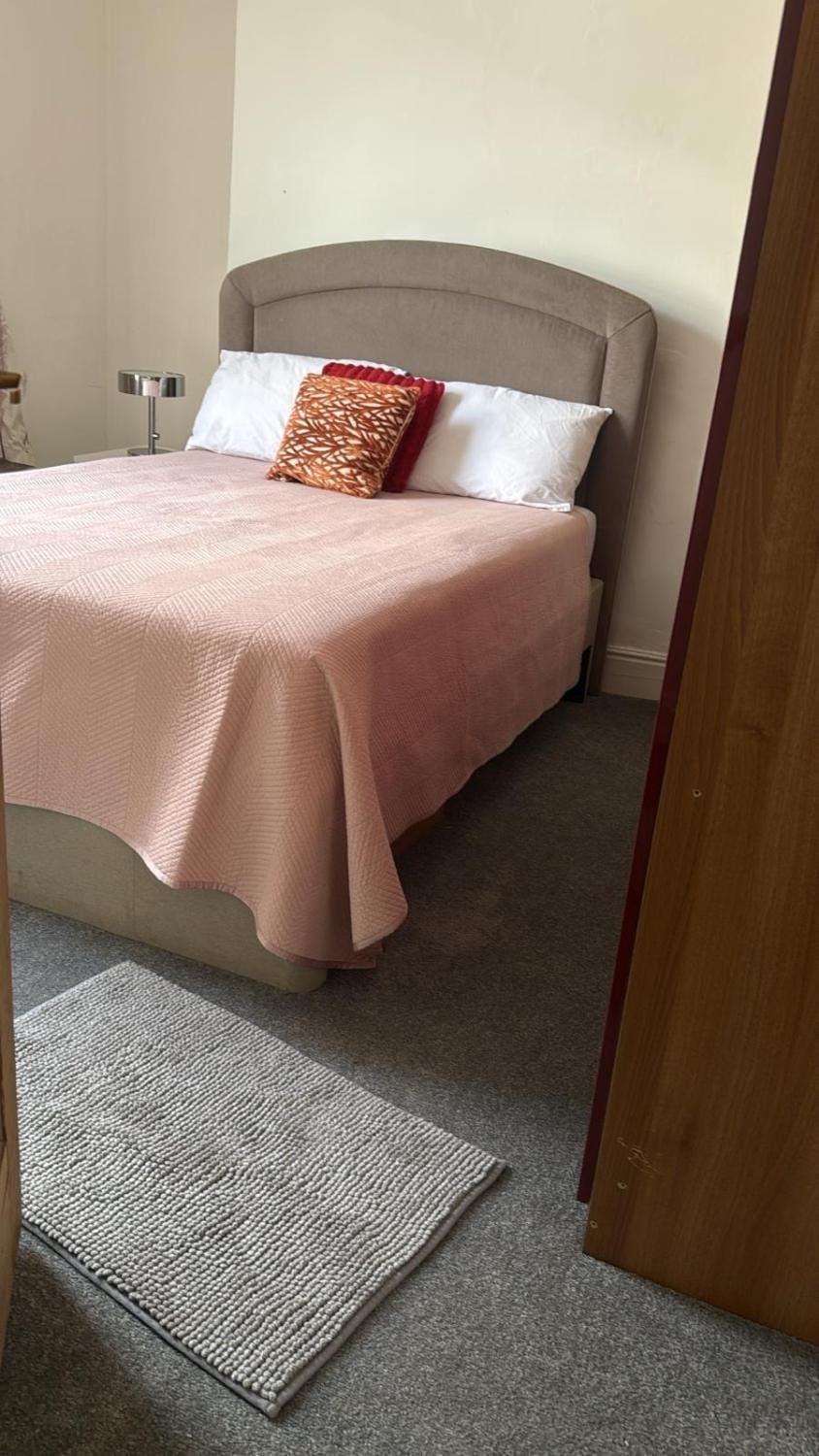 Cozy room Bed and Breakfast in Bristol
