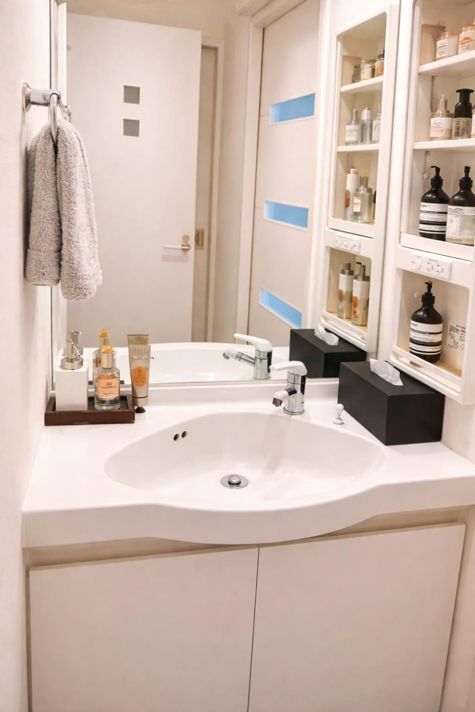 THE BLANC NARITA 10 Minutes to Narita Airport House in Narita