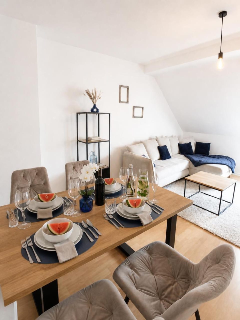 Food and drinks, Food and drinks, Dining area, Food, Food, Lunch, Lunch, Dinner, Dinner