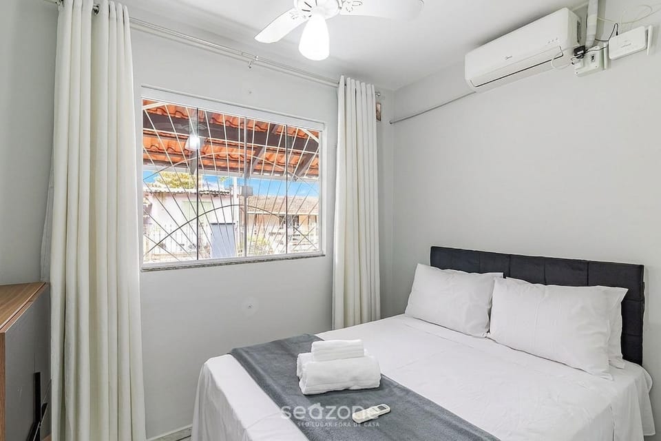 Bed, View (from property/room), Bedroom