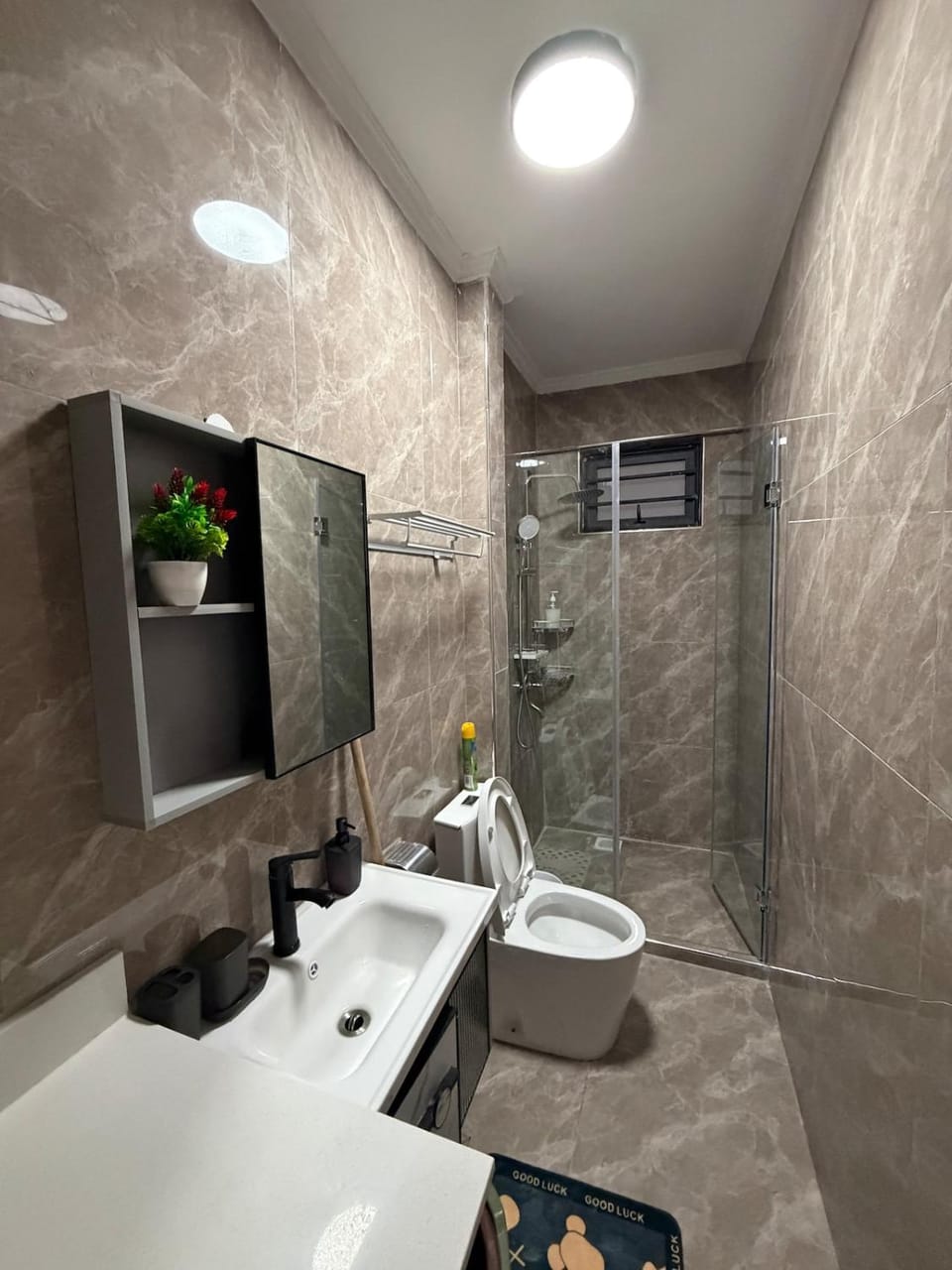 Luxurious 1BR in Kilimani Apartment in Nairobi County