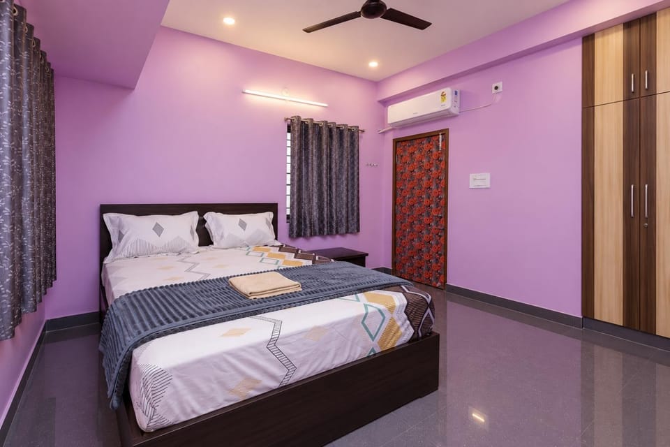 Bed, Bedroom, air conditioner